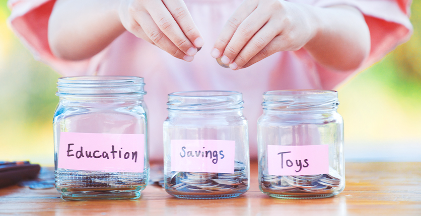 Teaching kids to save money