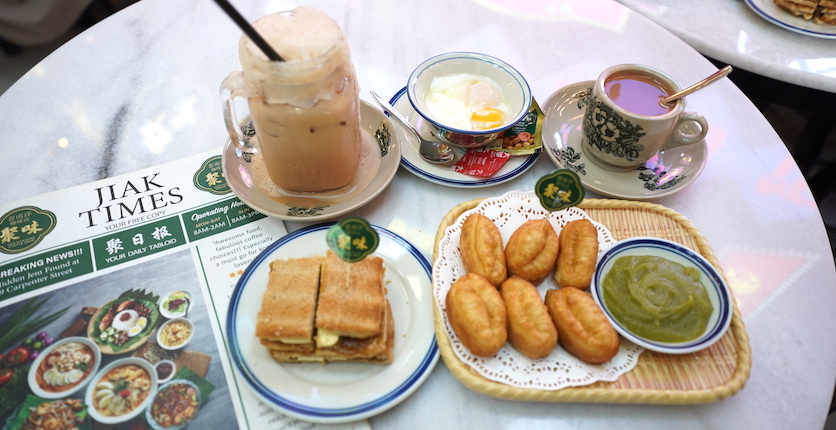 JUwei Old Nanyang Coffee Shop Kaya Toast and drinks